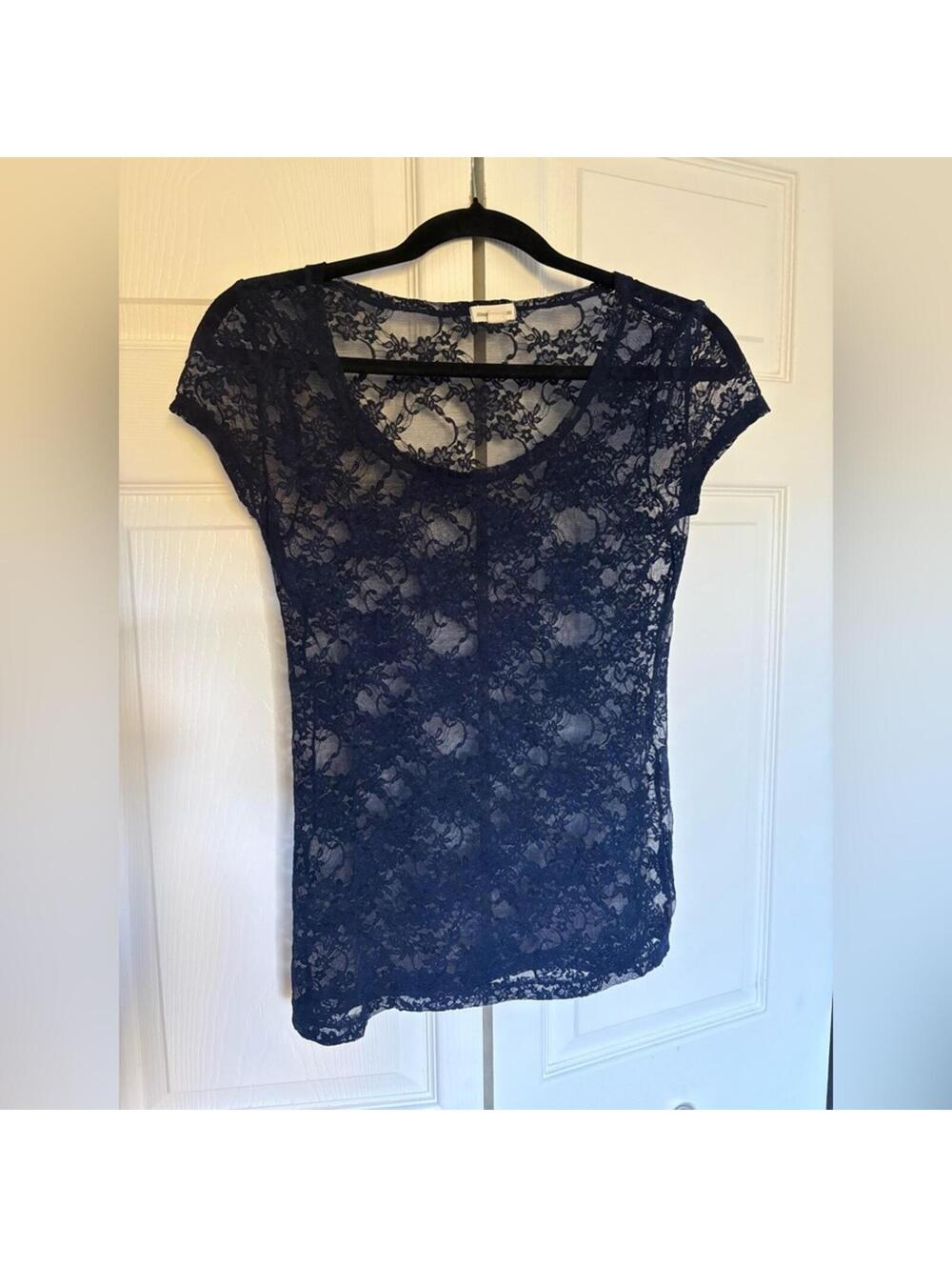 Zenana Outfitters Navy Lace Blouse
